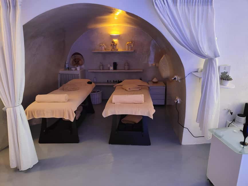 Imerovigli: Aromatherapy Couples’ Massage - Timing, Language, and Finding a Smooth Start