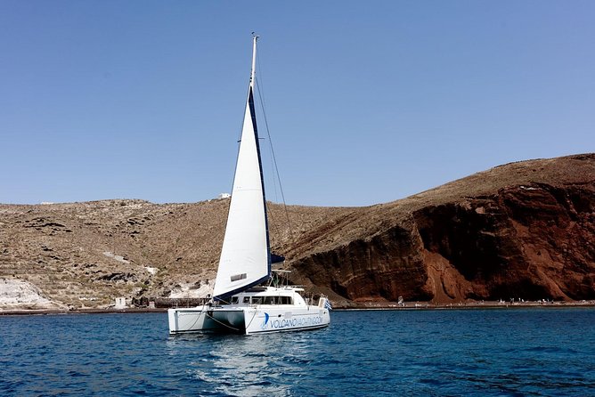 Luxury Caldera Cruise with a rich BBQ meal and drinks! - Key highlights