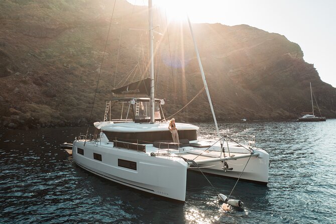 Majestic Catamaran Caldera Cruise with Snacks, Meal & Drinks - What to Pack and How to Get the Best Swim and Photos