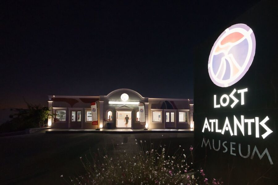 Megalochori: Lost Atlantis 9D Experience Museum Entry Ticket - The 9D earthquake, tsunami, and eruption: what it feels like