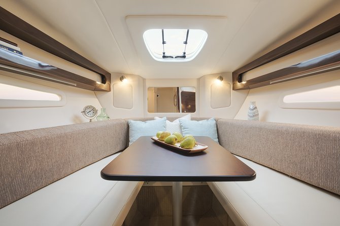 Motor Yacht (2020)Luxury Private Cruise Around Santorini - Drinks, snorkeling gear, and Wi-Fi onboard: the comforts that keep the day fun