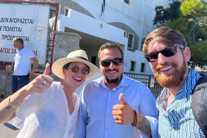 My Ultimate Full-Day Private Santorini Road Trip - Oia for about 2 hours: caldera views plus quieter wandering time