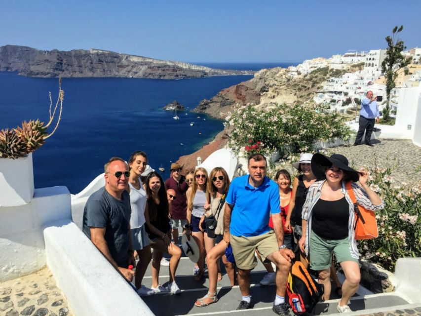 North Santorini: Private Tour with Oia Sunset by Natives - Transportation and pacing: what the 4 hours really means