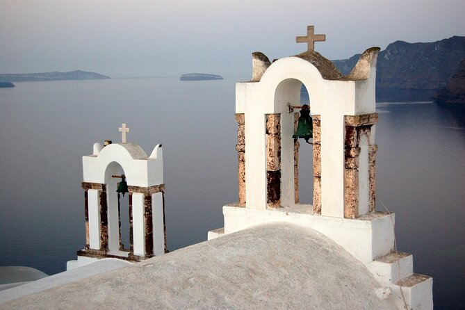 Odyssey of the Secrets of Santorini - A 3-hour Private Tour - How this 3-hour Santorini route keeps you ahead of the crowds