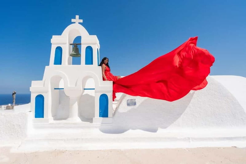 Oia: Santorini Photoshoot with Flying Dress Rental Option - Choosing your dress color without second-guessing