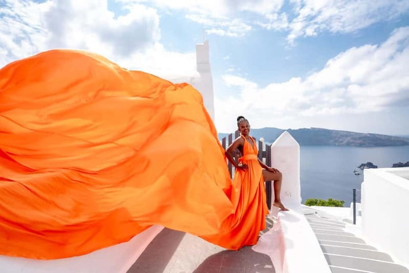 Oia: Santorini Photoshoot with Flying Dress Rental Option - What photos you actually get, and why 50 edited images is a big deal