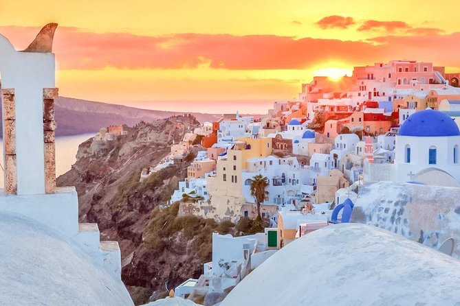 Oia Sunset Roundtrip Transfers - The guided drive: audio tour plus local pointers