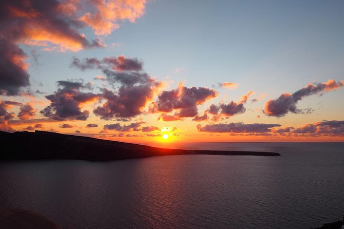 Oia Sunset Roundtrip Transfers - The 3:30 pm start: why the timing matters