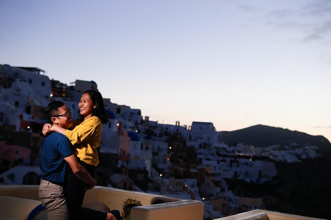 Personal Travel and Vacation Photographer Tour in Santorini - Timing, weather, and clothing: small choices that keep the day stress-free