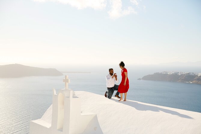 Personal Wedding Proposal Photographer in Santorini - Planning the moment: how the guidance helps you look natural