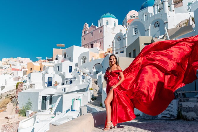 Photoshoot in Flying Dresses in Santorini - Oia: Where the Photos Get Their Dramatic Edge