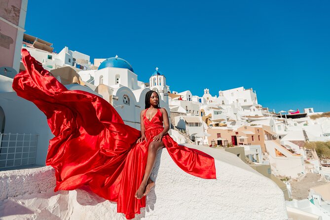 Photoshoot in Flying Dresses in Santorini - Imerovigli: Softer Variety for Your Final Frames
