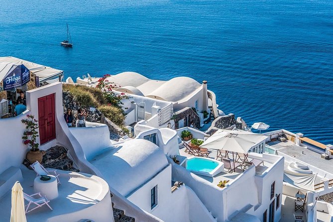 Private 2-Hour Sightseeing Tour in Santorini - Stop 4: Perissa Black Sand Beach, where the island’s geology stays in view