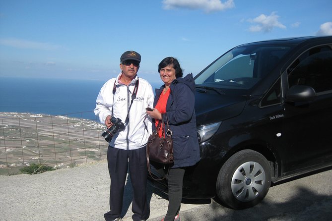 Private 6h highlight tour on santorini - Stop 2, Perissa Black Sand Beach and the Mesa Vouno Moment