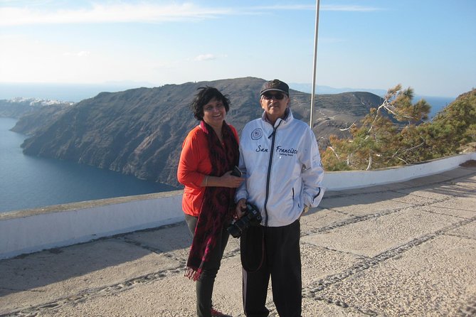 Private 8h tour on Santorini - Price and value: $660 per group, up to 15