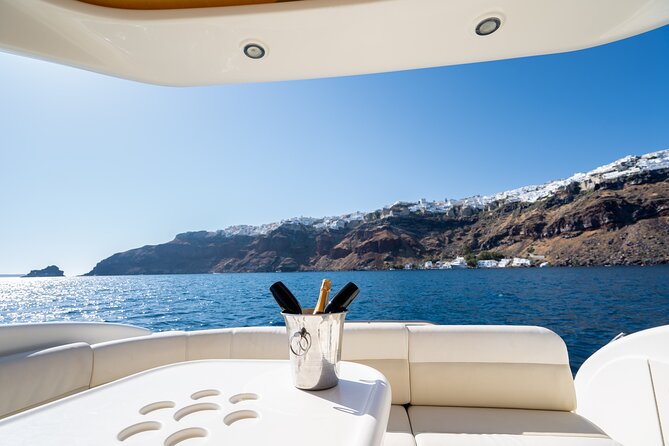 Private all included yacht Tour in Santorini - Volcano mud bath at the caldera’s edge: short, memorable, and very hands-on