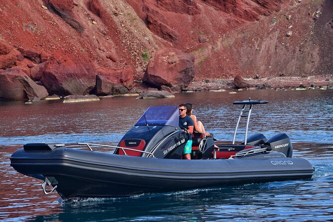 Private Boat Tour of Santorini - Price and value: what $421.44 per person really buys