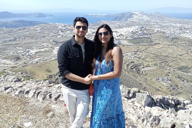 Private Coach & Minibus for Large Groups | Santorini Sunrise - How private transport changes the experience for large groups