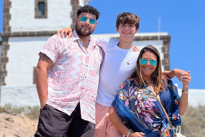Private Customized Santorini Land Tour with a Local Driver - The traditional start at Megalochori: an easy win for atmosphere