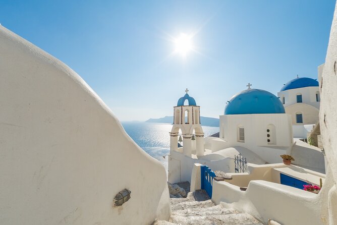 Private Experience in Santorini with Guide in Spanish - Stop 1: Firostefani and the Blue Dome Church photo window