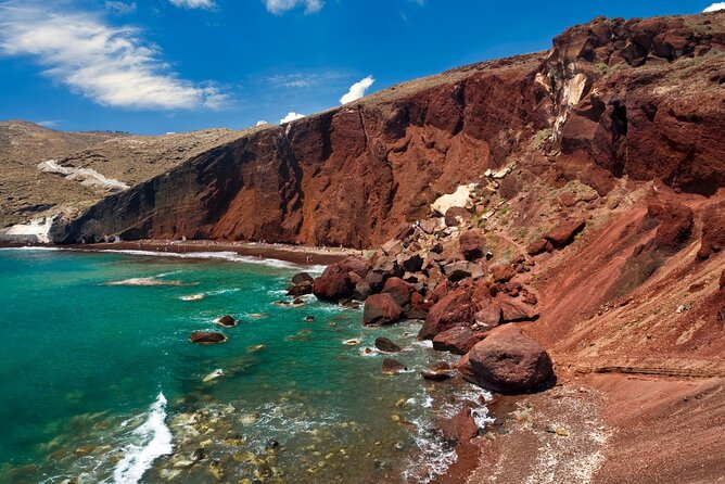 Private Experience in Santorini with Guide in Spanish - Stop 2: Oia, blue domes, and caldera views in one hour