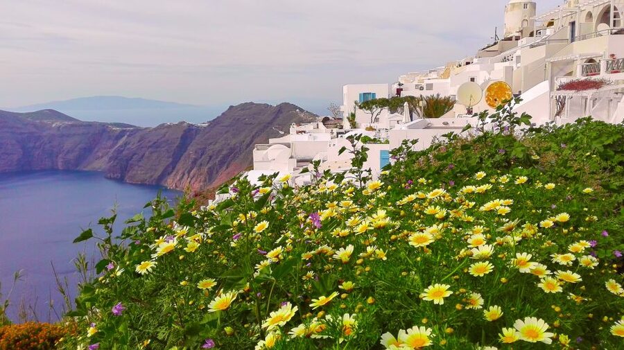Private Famous Sights Tour with Local Guide in Santorini - Key things to know before you go