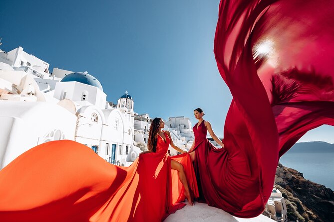 Private Flying Dress Photoshoot in Santorini - Pickup, Meeting Point, and the Timing Tricks That Save Your Trip
