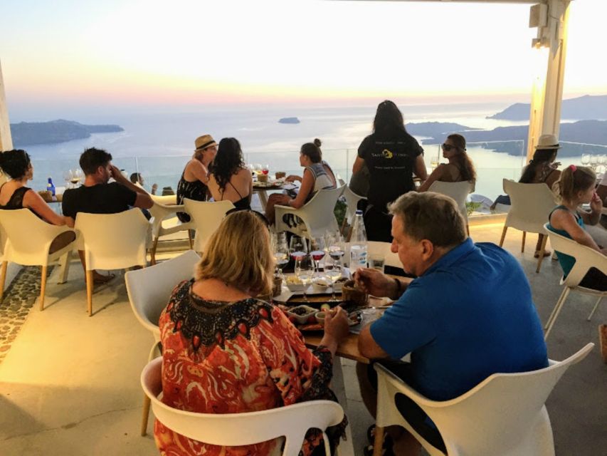 Private Group Visit to Akrotiri & 3 Wineries with Tastings - Key Things That Make This Tour Work