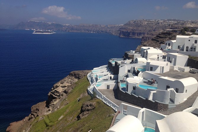 Private Half Day Tour of Santorini's South Side - Meeting up, getting picked up, and staying on schedule