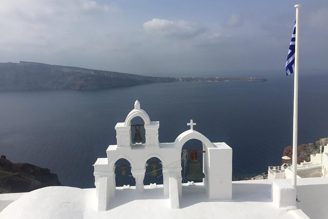 Private Highlights Tour with Wine Tasting 4 or 5hour duration - A Quick Santorini Route: Oia, Estate Argyros, and Two Caldera Stops