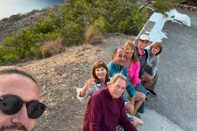 Private Luxury Tour of Santorini – Oia Sunset, Wine & Hidden Gems - Akrotiri Lighthouse viewpoints: history on the cliffs, but plan for outside views