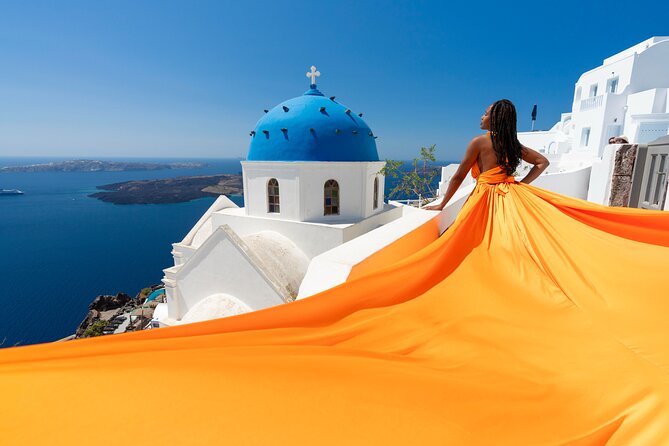 Private Santorini Flying Dress Photoshoot 2 Hours and Video - Key highlights before you go