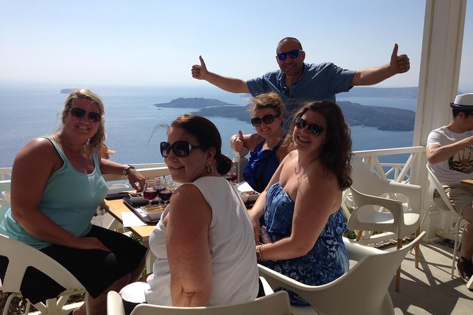 Private Santorini Full-Day Guided Sightseeing Tour - Why this private circuit works better than DIY