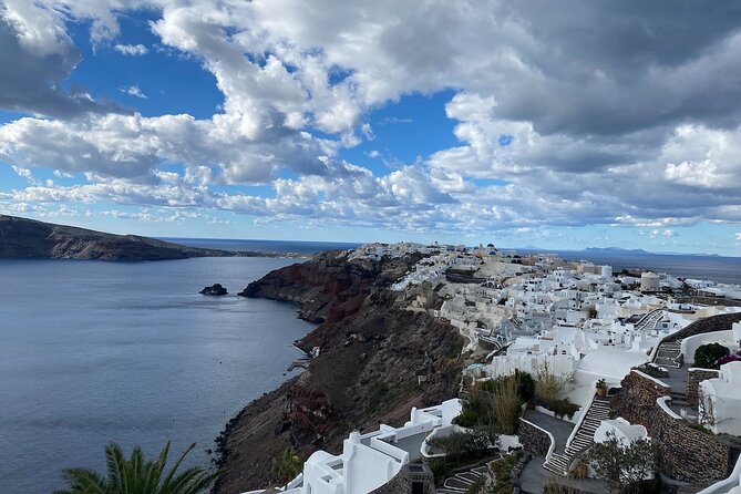 Private Santorini Highlights Tour – Scenic Views & Local Insight - Megalochori Traditional Village and the Optional Century-Old Winery Break