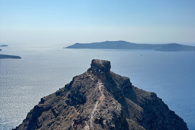 Private Santorini Tour: The Highlights Luxury Vehicle - Pickup points that remove the usual headache