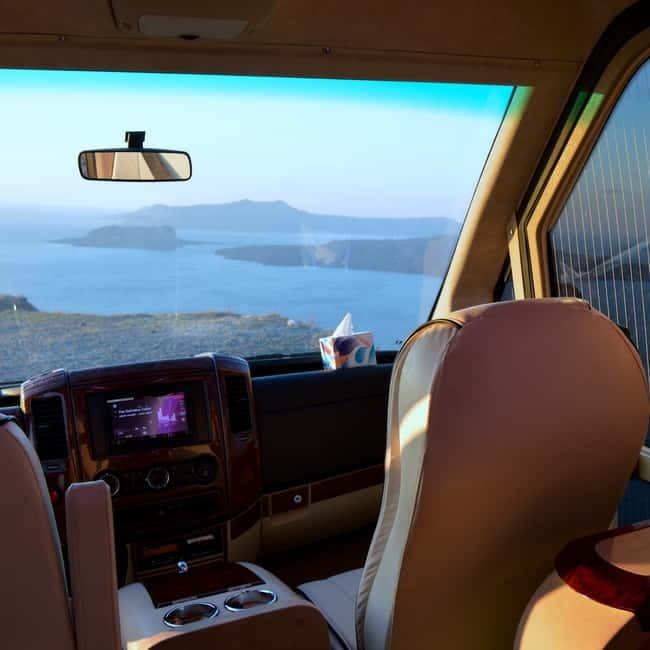 Private Sightseeing land tour and wine tasting - Imerovigli and Skaros Rock, the caldera side with a quieter feel