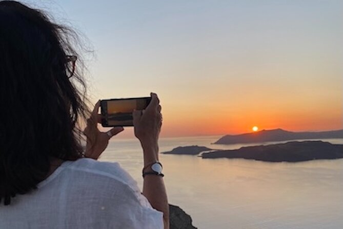 Private Sunset Wine Tour – Caldera Views & Premium Tastings - Estate Argyros: modern winemaking, volcanic soil, and the tasting focus on Assyrtiko plus Vinsanto