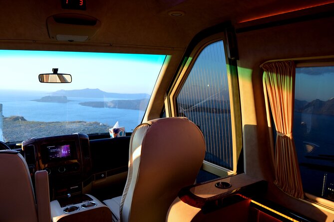 Private Transfer from Airport to Santorini Hotels - Who This Transfer Fits Best on Santorini