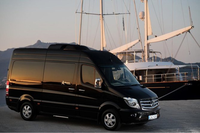 Private Transfer from Santorini Airport to Santorini - The Real Value of a Private Santorini Arrival Transfer