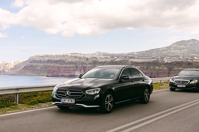 Private VIP Luxury Transfers Santorini - Meeting points that actually reduce stress