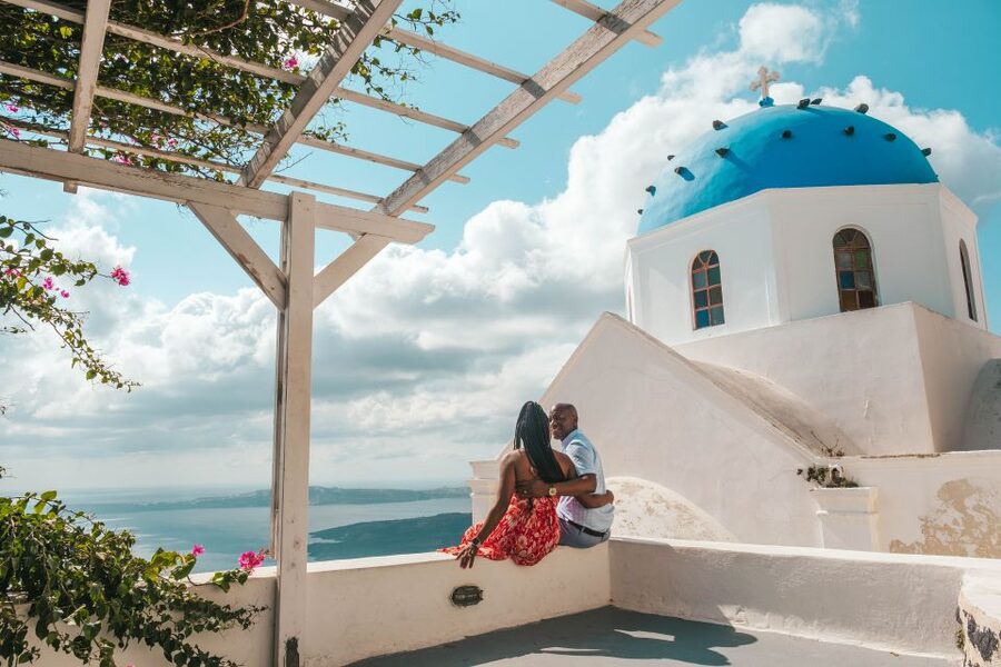 Proposal Photoshoot Santorini - Photo quality and delivery: 50 edited photos plus everything unedited