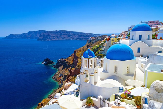 Round trip transfer For Oia - Meeting Point Matters: Athinios and the Start-to-Finish Timing