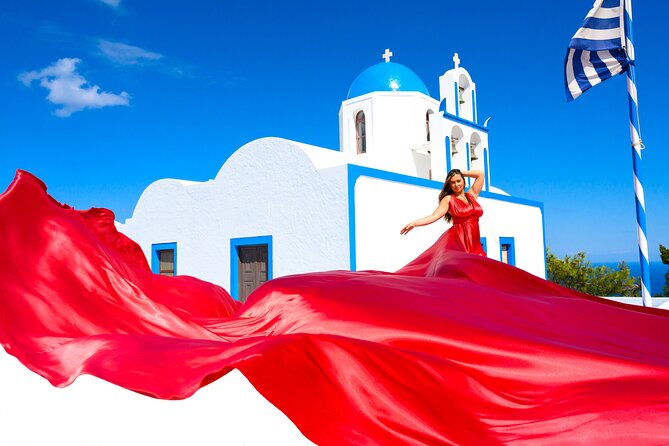 Santorini 2h Private Flying Dress Photoshoot with Transportation - From quick shooting to polished results: editing and delivery