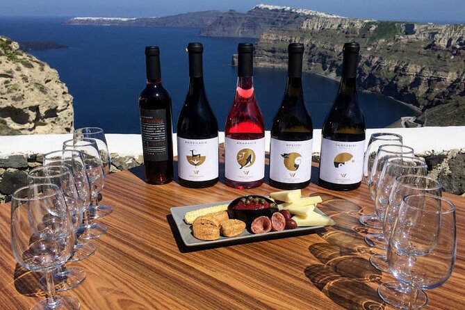 Santorini 360: Helicopter Ride, Must-See Sights & Wine Tasting - Megalochori: traditional lanes and the easy win of a quick village stop