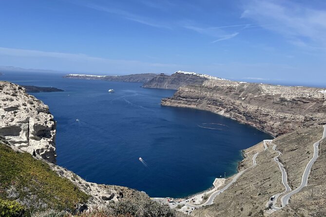 Santorini 360: Helicopter Ride, Must-See Sights & Wine Tasting - Pyrgos Kallistis: quieter streets, more wandering time