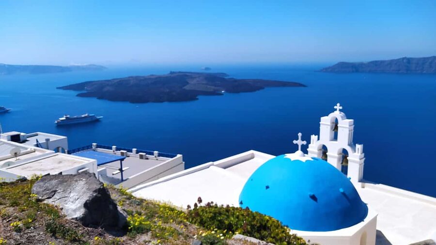 Santorini: 4-Hour Private Chauffeur Custom Tour - Optional detours: Akrotiri excavations and a local winery