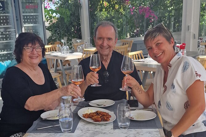 Santorini: 4hr Private Wine Tasting Tour - Private wine tasting in Santorini, without the herding