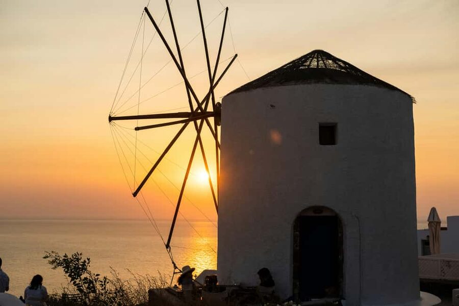 Santorini: 5‑Hour Private Tour for Cruise Ship Guests - Fira and Firostefani: Your Quick Start in Whitewashed Viewpoints