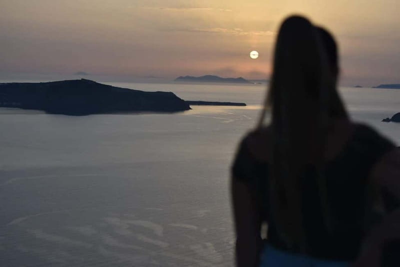 Santorini: 5 Hour Private Tour in Santorini with a Local - Key highlights to know before you go