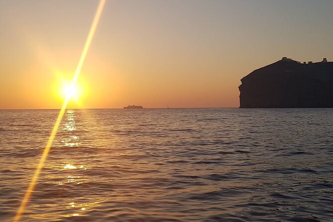Santorini 5 - Hours Private Day Or Sunset Cruise with Bbq and Drinks - The Small-Group Advantage: Seamless Pickup and Real Service